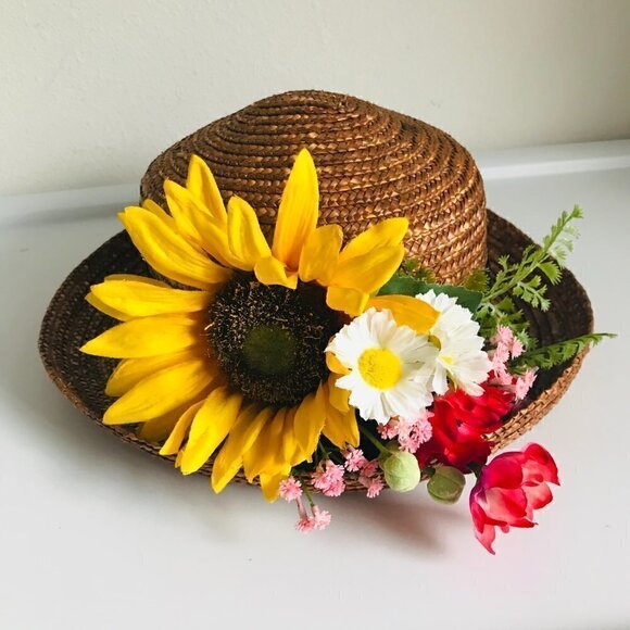Lola's Creations Spring Summer Straw Hat with Flowers - Picture 3 of 7